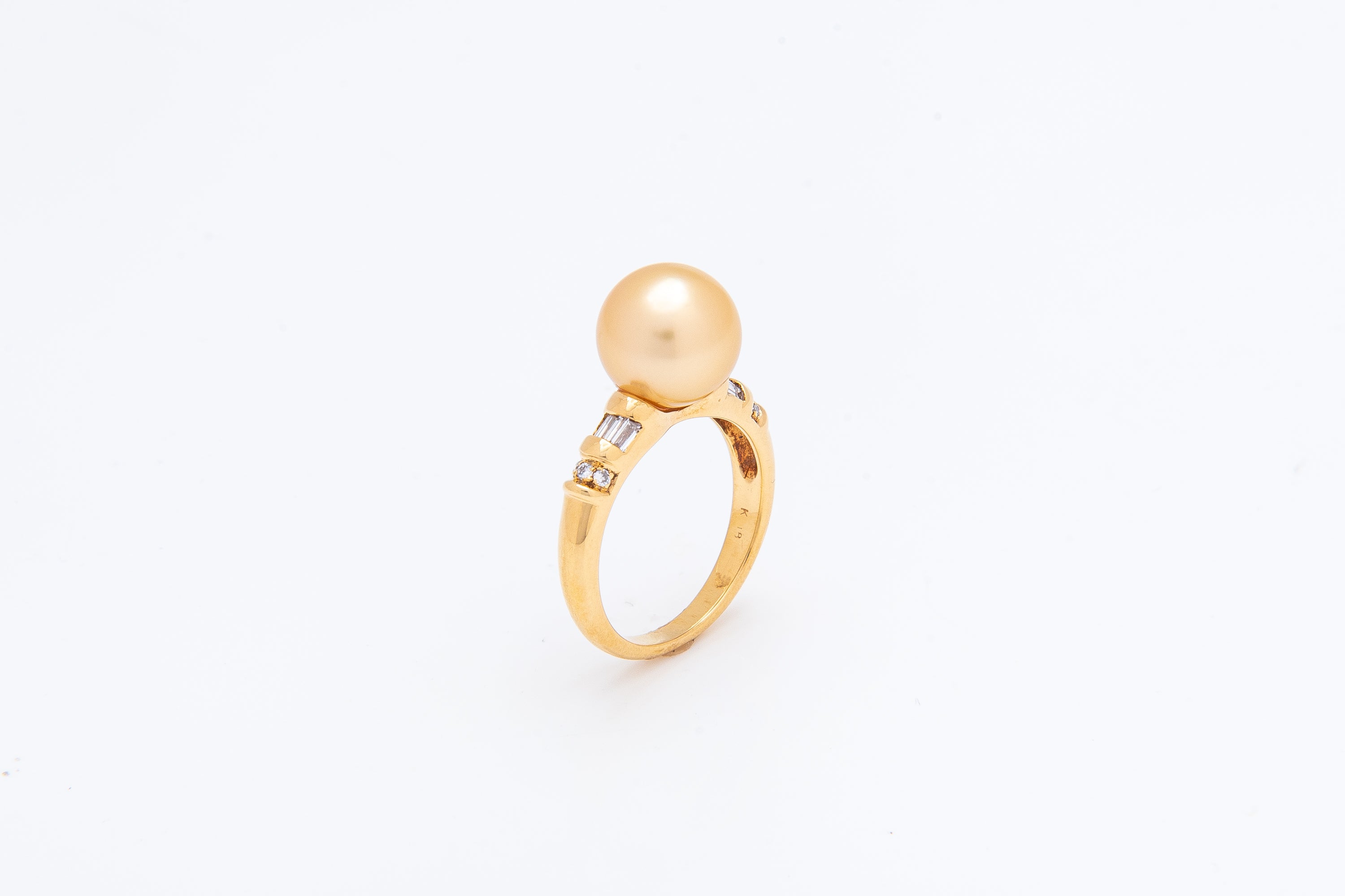 南洋真珠ゴールドカラーk18リング（0.26ctダイヤ） – パールジュエリー